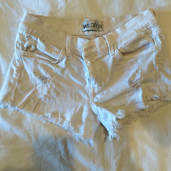 Wild Fox White Shorts - Picture 2 of 5